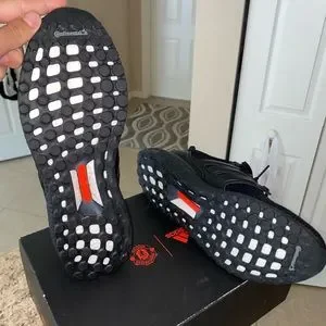 New in box Adidas Ultraboost 1.0 “ Manchester” size 11 adidas | Shoes | New In Box Adidas Ultraboost Manchester  main image 3